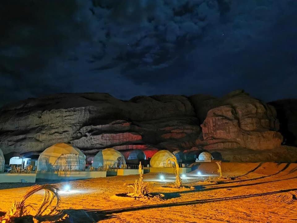 Orbit Camp Hotel Wadi Rum Exterior photo